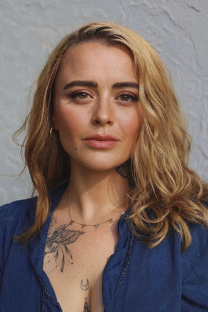 Jordan Hinson portrait