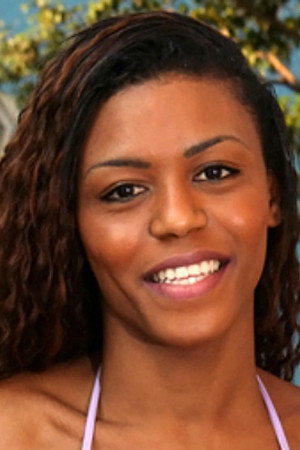 Viviane Silva portrait