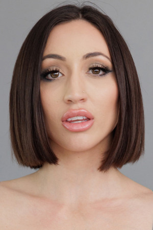 Blaire Johnson portrait