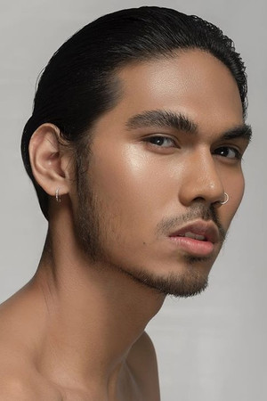 Agra Piliang portrait