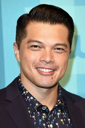 Vincent Rodriguez III portrait