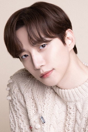 Lee Jun-ho portrait