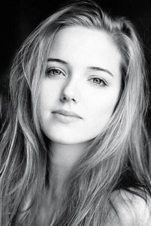 Hannah Rae portrait