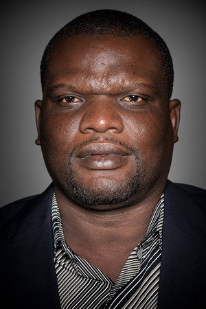 Papi Mpaka portrait