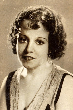 Daisy Hilton portrait