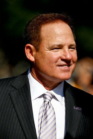 Les Miles portrait