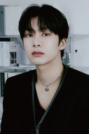 HYUNGWON portrait