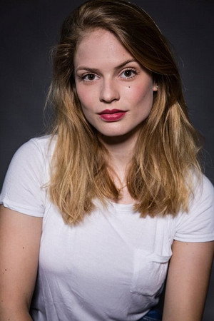 Florence Vos Weeda portrait