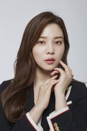 Yoon So-hee portrait