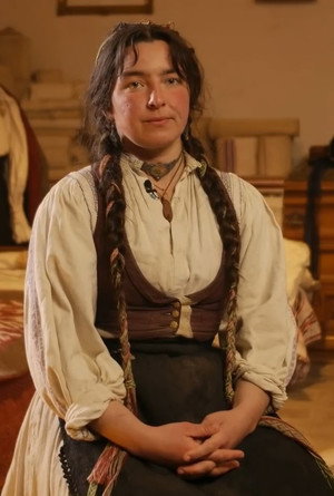Nóra Oláh portrait