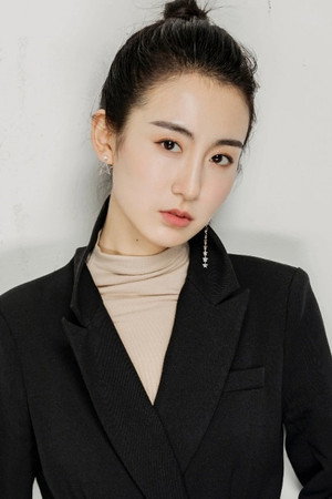 Ren Yi Xuan portrait