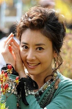 Na Hyun-Hee portrait