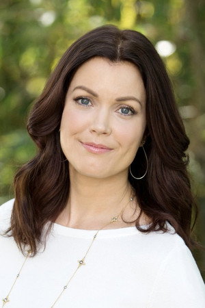 Bellamy Young portrait