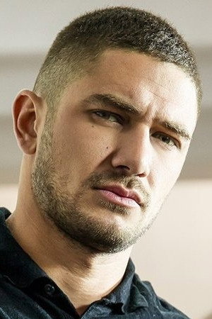 Dato Foland portrait