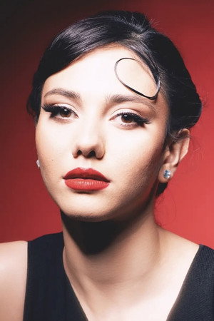 Fəridə Qurbanova portrait