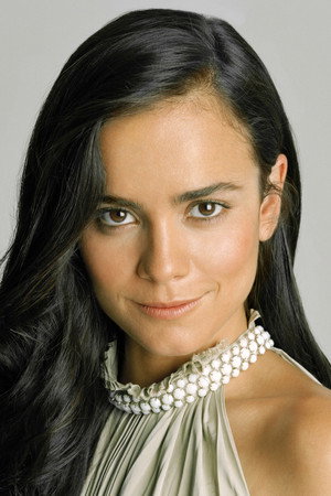 Alice Braga portrait