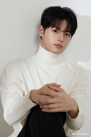 Park Soo-oh portrait