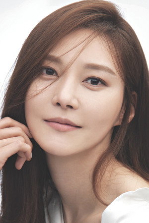 Cha Ye-ryun portrait