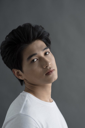 Ma Ran Đô portrait