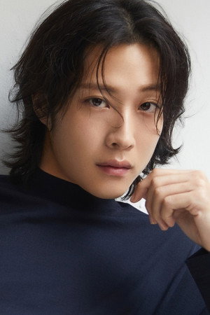 Lee Jong-won portrait