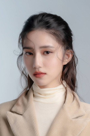 Lilian Zhang portrait