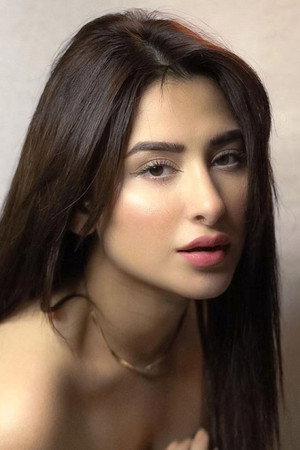 Mahira Sharma portrait