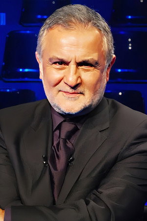 Kenan Işık portrait