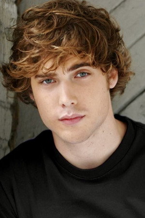 Dustin Milligan portrait