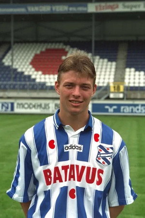 Jon Dahl Tomasson portrait