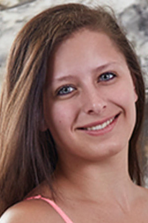 Laura portrait