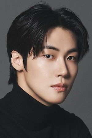 Lee Seung-hyub portrait