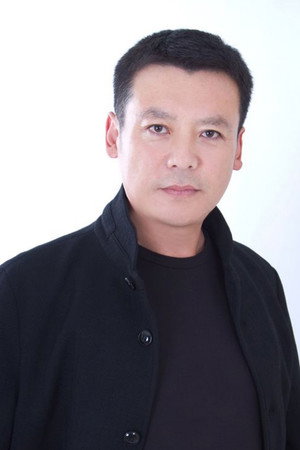 Tong Fan portrait