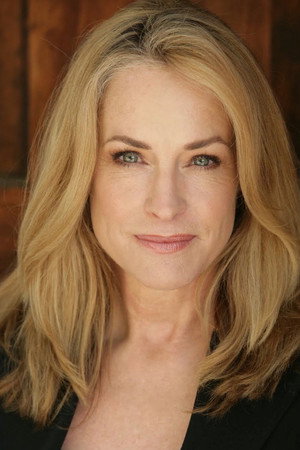 Amanda Wyss portrait