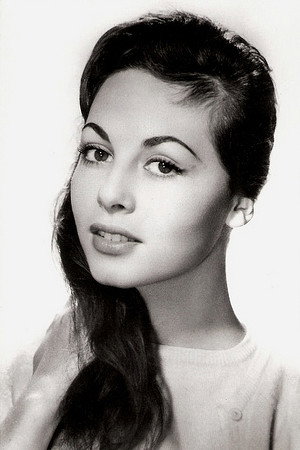 Michèle Mercier portrait
