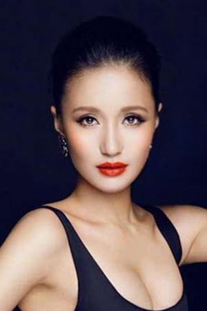 Wan Meixi portrait