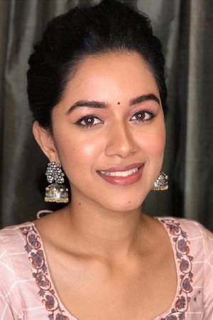 Mirnalini Ravi portrait