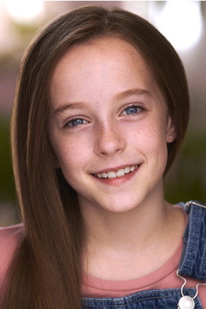 Ava Weiss portrait