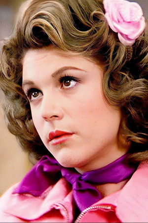 Dinah Manoff portrait