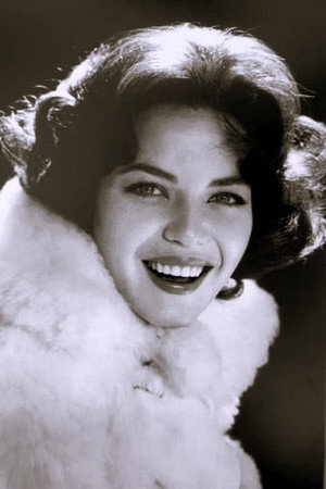 Linda Lawson portrait