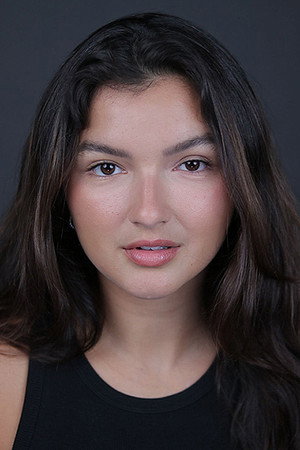 Bárbara Maia portrait