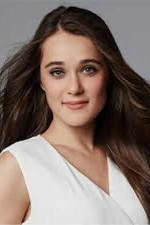 Júlia Mentes portrait
