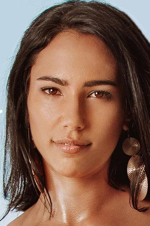 Apolonia Lapiedra portrait