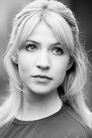 Laura Woodward portrait