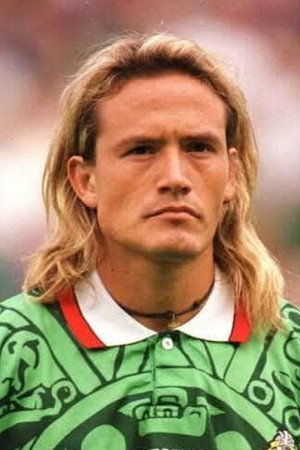 Luis Hernández portrait