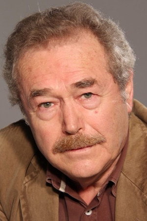 Erol Alpsoykan portrait