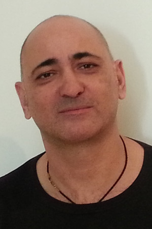 Avi Belleli portrait