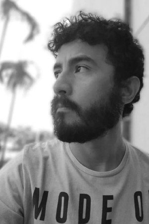 Daniel Mota portrait