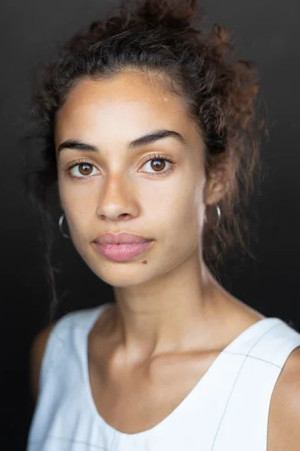 Nia Towle portrait