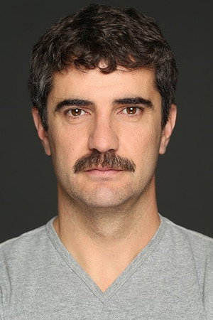 Roberto Chapu portrait
