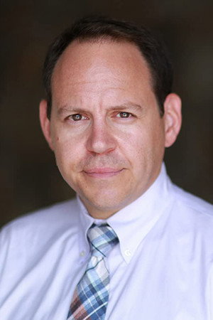 Simon Feil portrait
